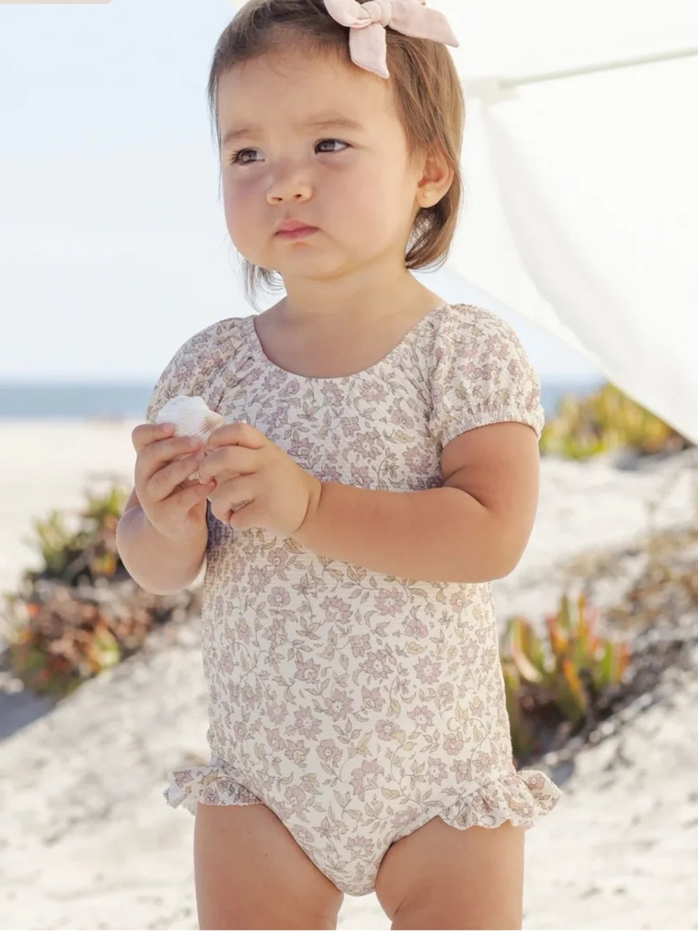 NWT Quincy Mae Ivory Floral Puff Sleeve Ruffle One-Piece Swimsuit UPF 50 12-18M